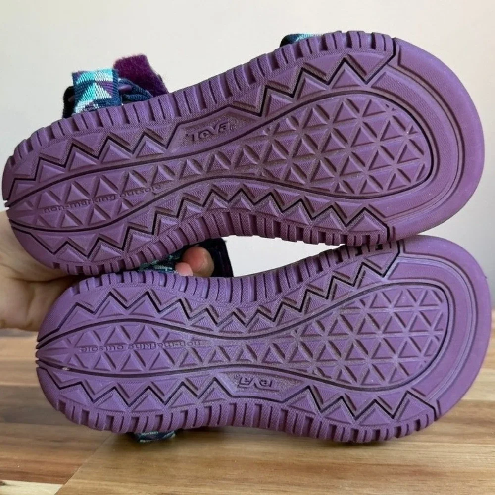 Teva Kids' Hurricane 3 sport sandal Size 13
